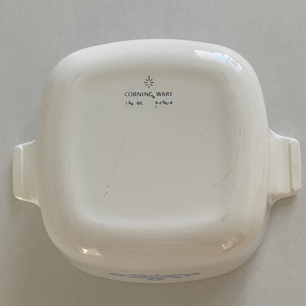 Vintage 1960’s Corning Ware Blue Cornflower P-1 3/4-B 1 3/4 qt. Casserole Dish - Picture 2 of 6
